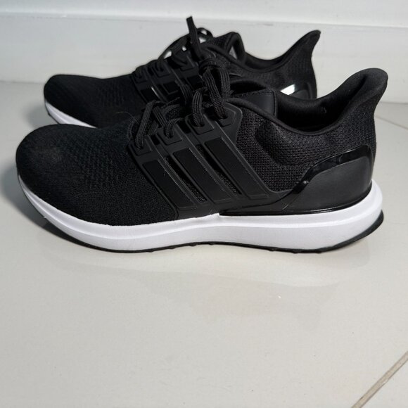Adidas Women’s Black Running Sneakers – Size 9 (US) - Picture 4 of 7